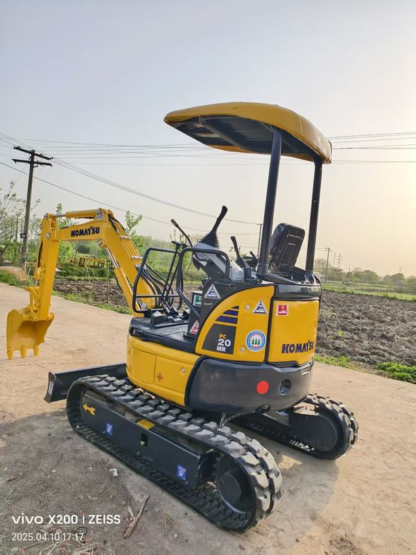 2 tonnellate certificata usata Komatsu PC20MR Crawler Excavator Machine Quasi nuova in vendita