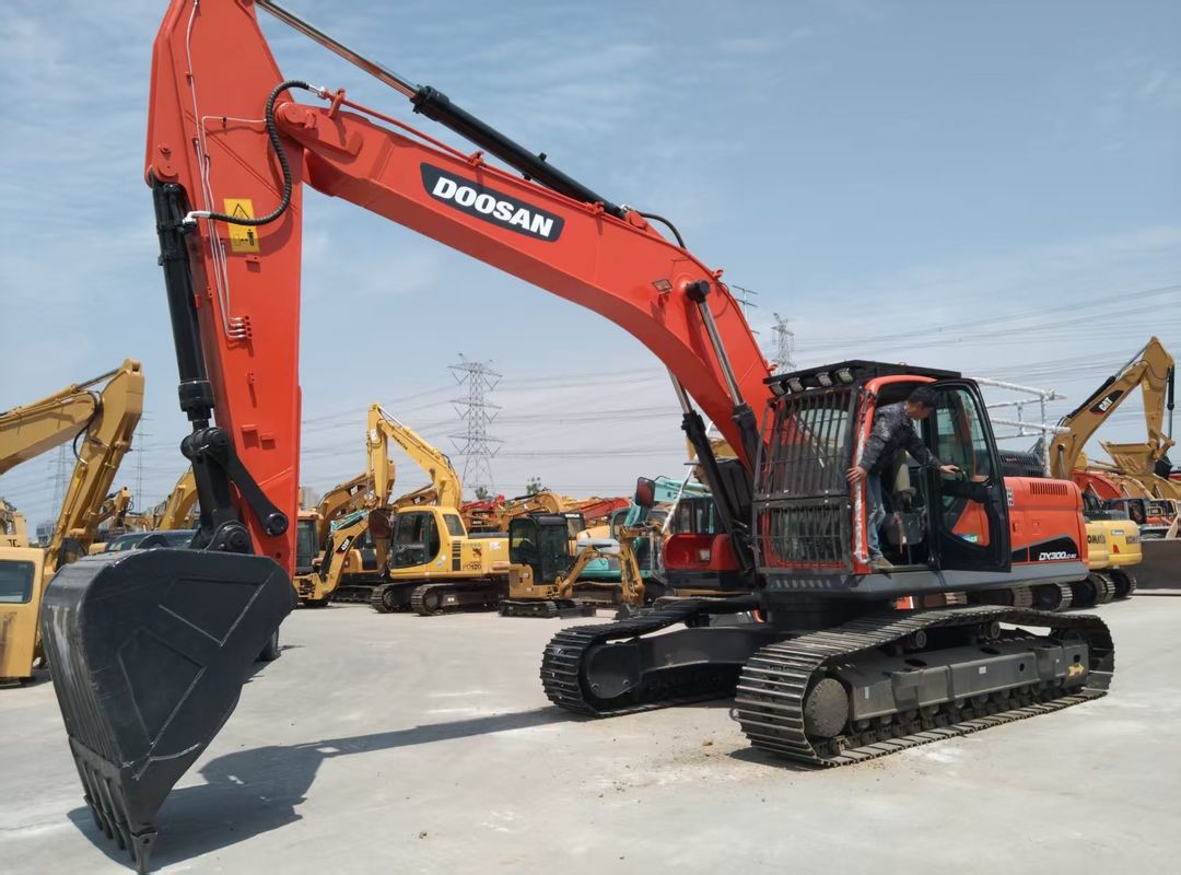 Usato DOOSAN Crawler Excavator DX300LC-9C Altezza di trasporto 3.475M Alte prestazioni