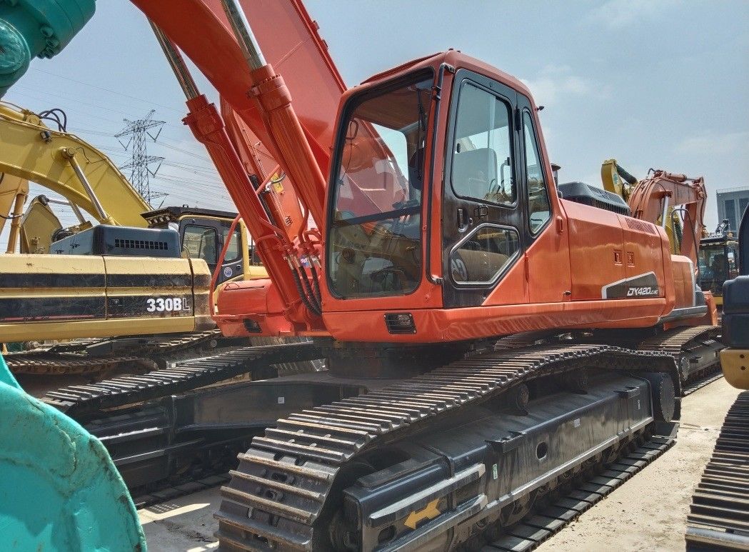 Escavatore usato Doosan DX420LC-9C per la vendita